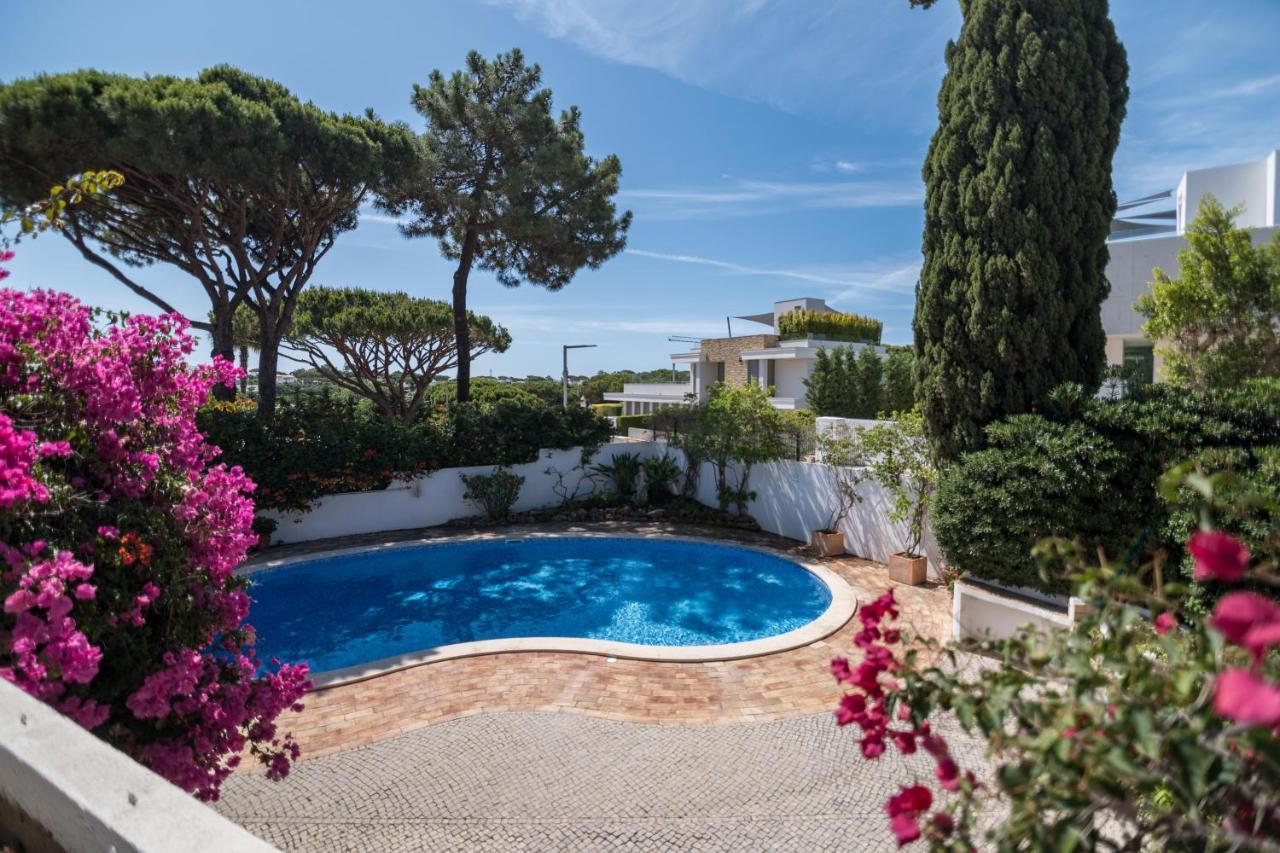 Traditional 3 Bedroom Villa With Great Pool In The Heart Of Vale Do Lobo Extérieur photo